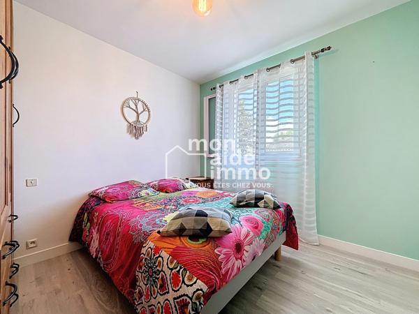 Maison rénovée, 4 chambres, garage, terrasse, terrain