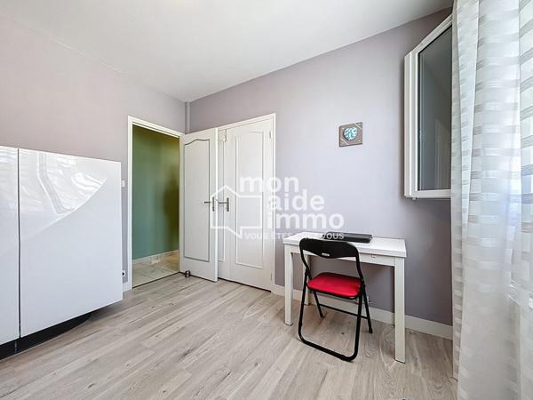 Maison rénovée, 4 chambres, garage, terrasse, terrain