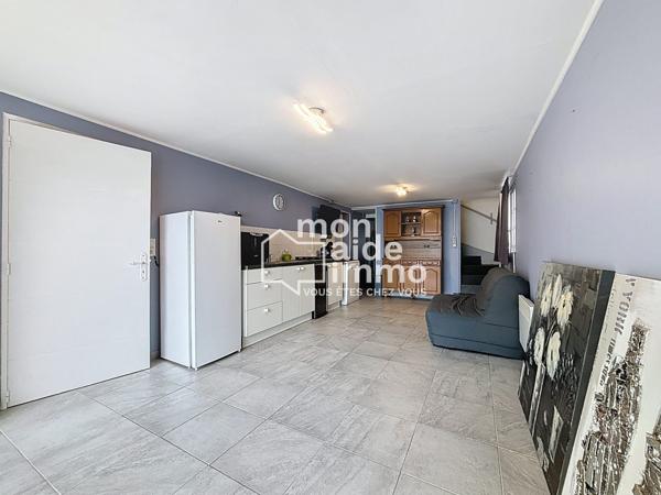 Maison rénovée, 4 chambres, garage, terrasse, terrain