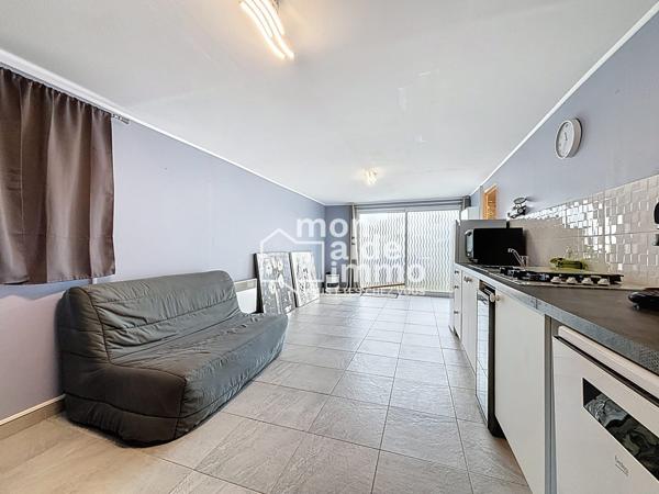 Maison rénovée, 4 chambres, garage, terrasse, terrain