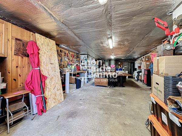 Maison rénovée, 4 chambres, garage, terrasse, terrain