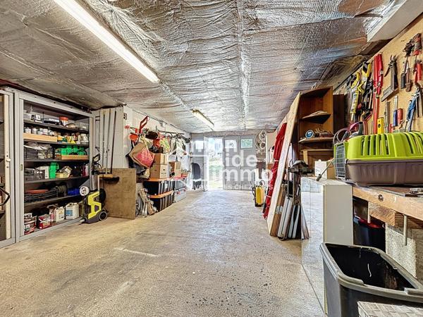 Maison rénovée, 4 chambres, garage, terrasse, terrain