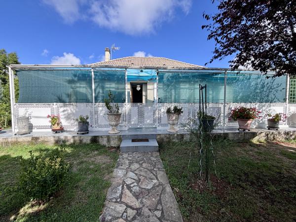 Maison rénovée, 4 chambres, garage, terrasse, terrain
