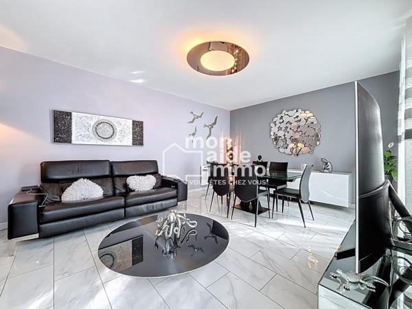 Maison rénovée, 4 chambres, garage, terrasse, terrain