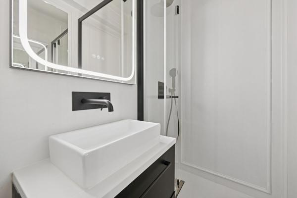 Vente Appartement de luxe Paris 11 4 Pièces 65 m²