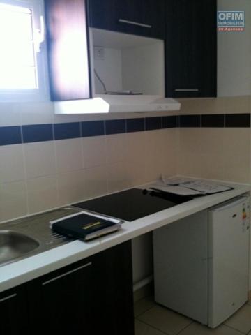 A vendre bel appartement de type F2 de 44,97m2 habitable sur la résidence LE FLORENTIN à Sainte Clotilde.