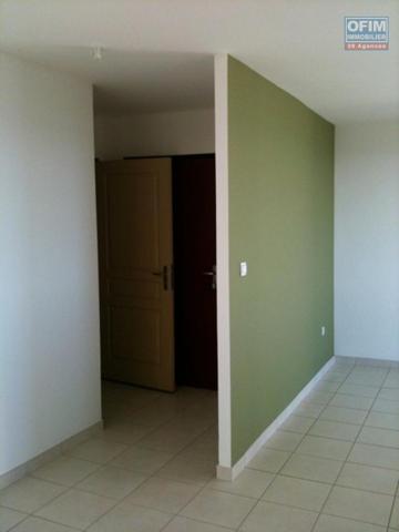 A vendre bel appartement de type F2 de 44,97m2 habitable sur la résidence LE FLORENTIN à Sainte Clotilde.