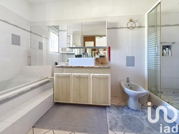 Maison à vendre 4 pièces 168 m² Sallèles-d'Aude