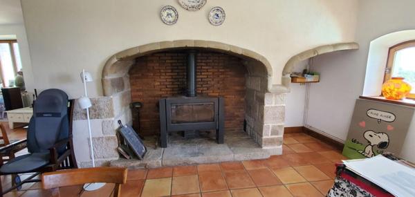 MAS PROVENÇAL DU XVIIIe, VUE ALPES ET MONT VENTOUX. CINQ CHAMBRES, IMMENSE SALON, GRANDE PISCINE, SIX TERRASSES. OPPORTUNITÉ UNIQUE À SAISIR