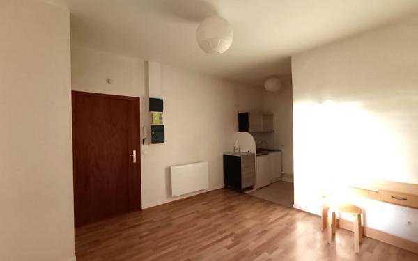 Appartement à louer    1 pièce • 19,08 m2 Reims