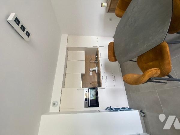 SAINTE CÉCILE PLAGE 
Appartement  46 m2  1 chambre + cabine balcon et piscine chauffée