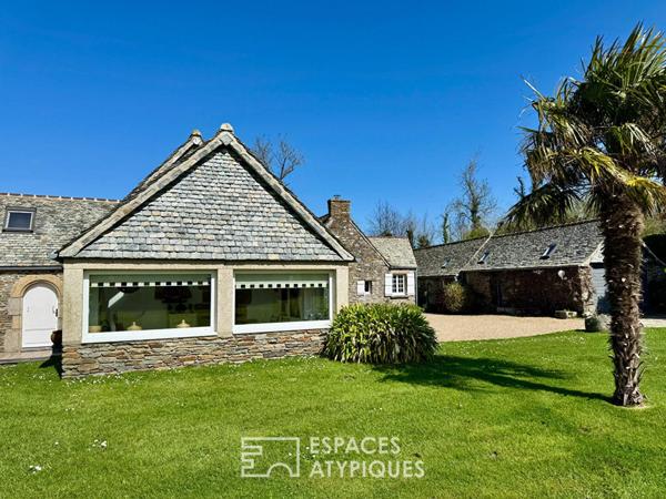 Authentique corps de ferme en bord de mer