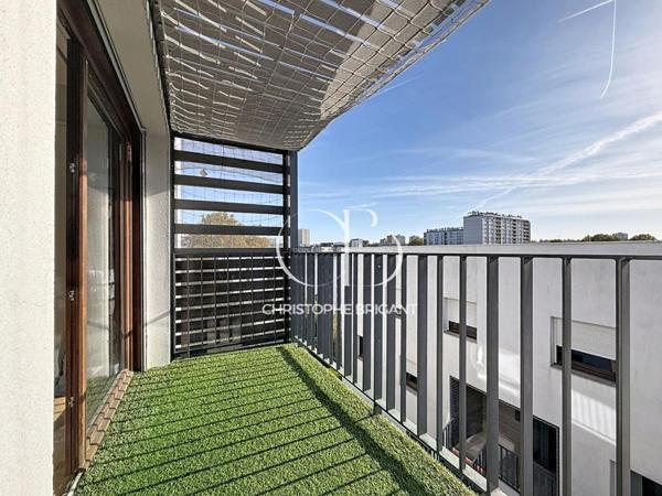 Appartement  LIMITIE Le Kremlin Bicetre 3 pièce(s) 64.26 m2