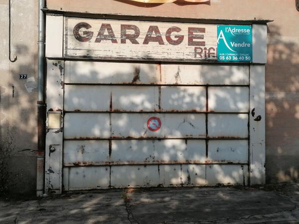 GAILLAC, immeuble de +/- 600 m²