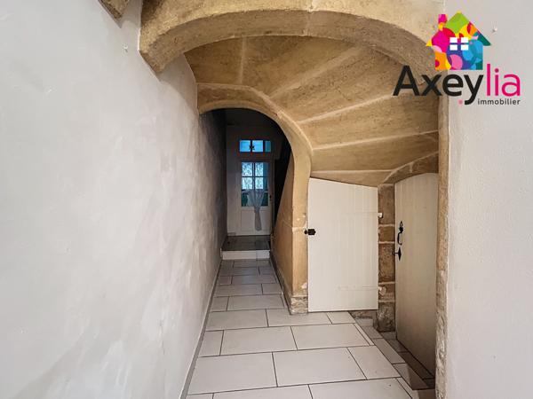 Marcigny (71110) A VENDRE - MARCIGNY PROCHE CENTRE - MAISON AVEC GARAGE