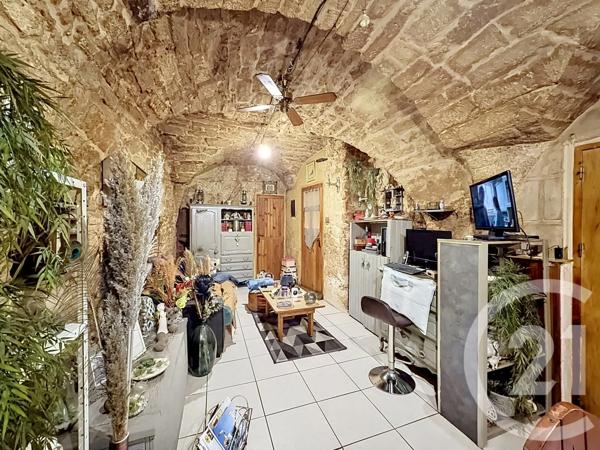Appartement F1 à vendre  1 pièce - 32,10 m 2   CASTRIES  - 34