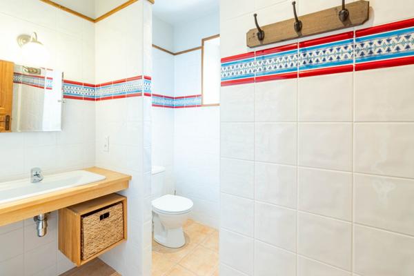 Propriété d’Exception – Domaine Privé de 27 Hectares en Position Dominante – Périgord Noir