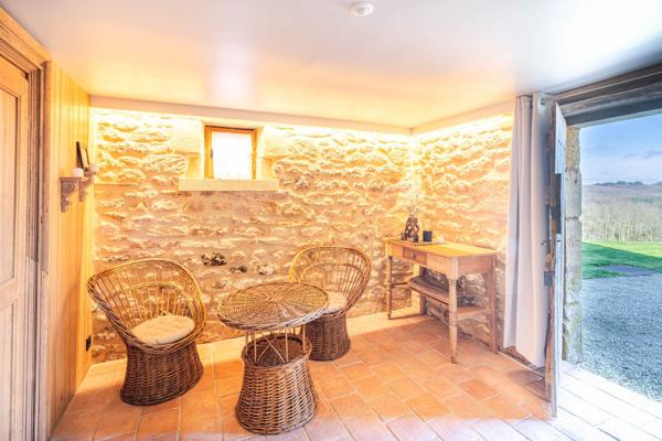 Propriété d’Exception – Domaine Privé de 27 Hectares en Position Dominante – Périgord Noir