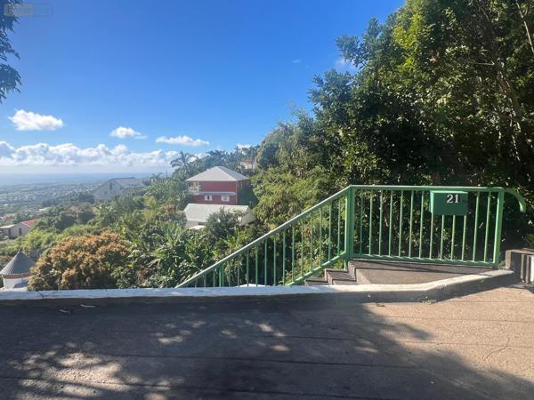 Terrain à Batir à vendre à Sainte-Clotilde à la Réunion (97490), ref : MTPAU/DLB31   
La Bretagne