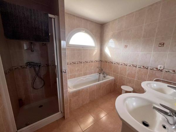 MAISON FAMILIALE - PROCHE PORT MESCHERS