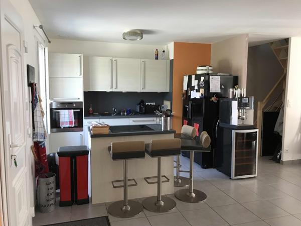 Crépy-en-Valois (60800) A CREPY EN VALOIS MAISON INDIVIDUELLE VIVABLE DE PLAIN-PIED 135 m²