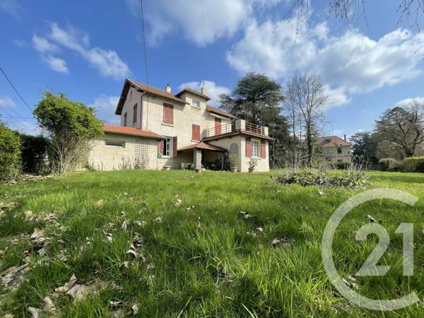 Maison à vendre  7 pièces - 200 m 2   MONTLUEL  - 01