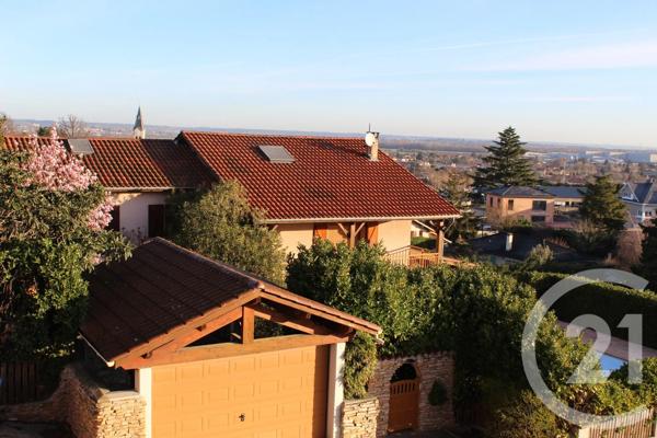 Maison à vendre  7 pièces - 200 m 2   MONTLUEL  - 01