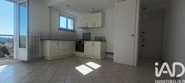 Location appartement 3 pièces 46 m² Dijon