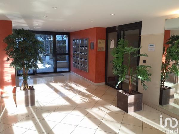 Appartement à vendre 4 pièces 79 m² Viry-Châtillon