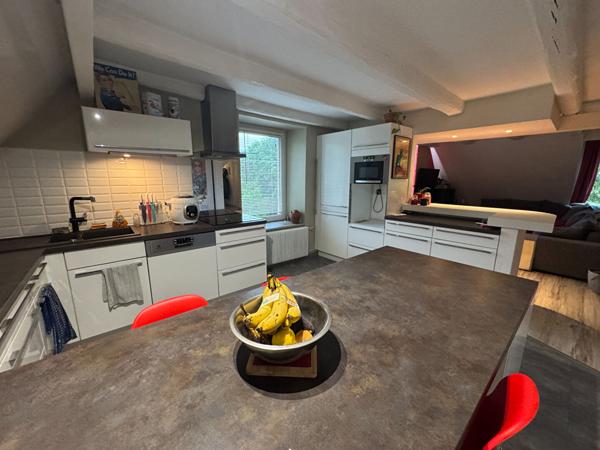 DUPLEX 5 PIECES 84 M² 2 CHAMBRES ET GARAGE - HERICOURT