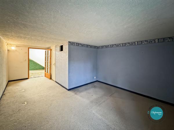 Maison 4 pièces sur sous-sol total
