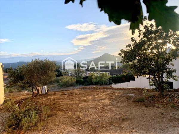 TERRAIN 1096m2 CONSTRUCTIBLE ET VIABILISE