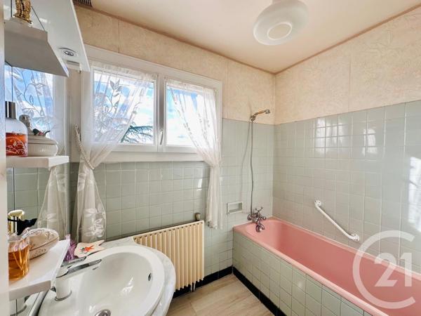 Maison à vendre  6 pièces - 127 m2 ST ANDRE DE CUBZAC - 33