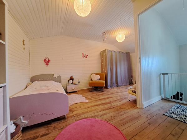 MAISON ENTIEREMENT RENOVEE
