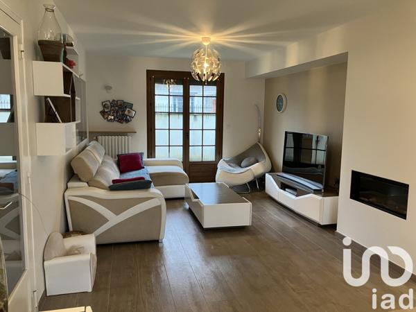 Maison 8 pièces de 150 m² à Fismes (51170)