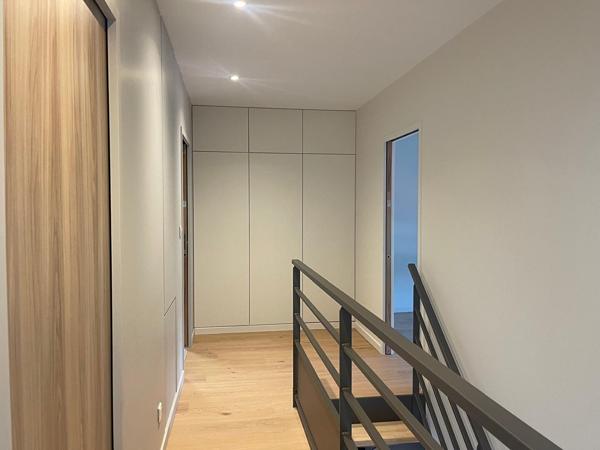 Bel appartement  lumineux en duplex 3 chambres avec garage et cave sur Yssingeaux