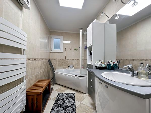 Maison individuelle 4 chambres