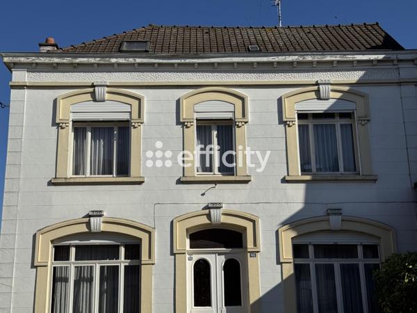 Maison 8 pièces - 138 m² Exclusivité efficity