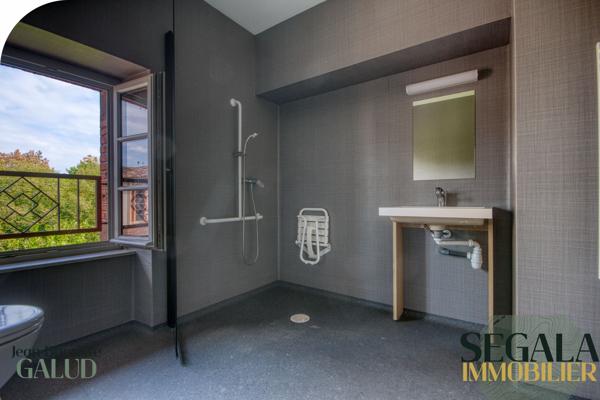ALBI – APPARTEMENT T2 PMR AVEC ASCENSEUR, STATIONNEMENT ET PARC