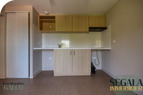 ALBI – APPARTEMENT T2 PMR AVEC ASCENSEUR, STATIONNEMENT ET PARC