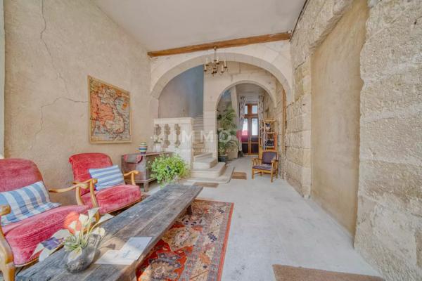 Appartement de 3 pièces de 94 m² à Saintes