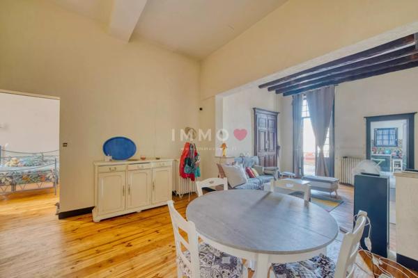 Appartement de 3 pièces de 94 m² à Saintes
