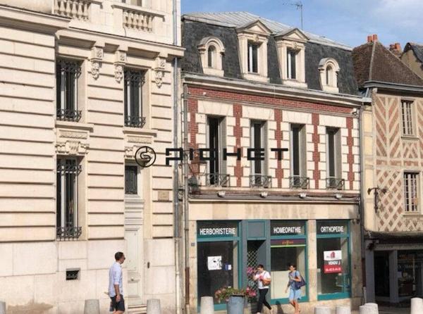 Maison 14 pièces 600 m² AUXERRE - 89000