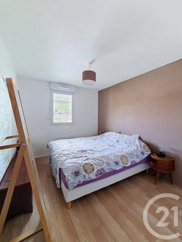Appartement F2 à vendre  2 pièces - 49 m 2   CLERMONT FERRAND  - 63