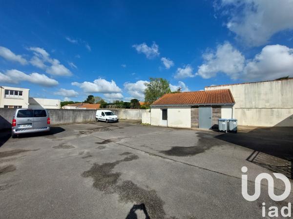 Immeuble à vendre 217 m² Rezé