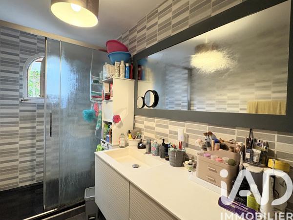 Maison à vendre 7 pièces 151 m² Ambarès-et-Lagrave