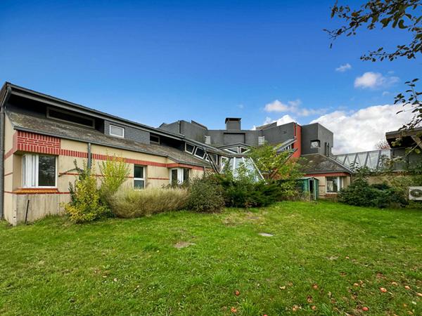 Maison d'architecte 6 chambres Jardin