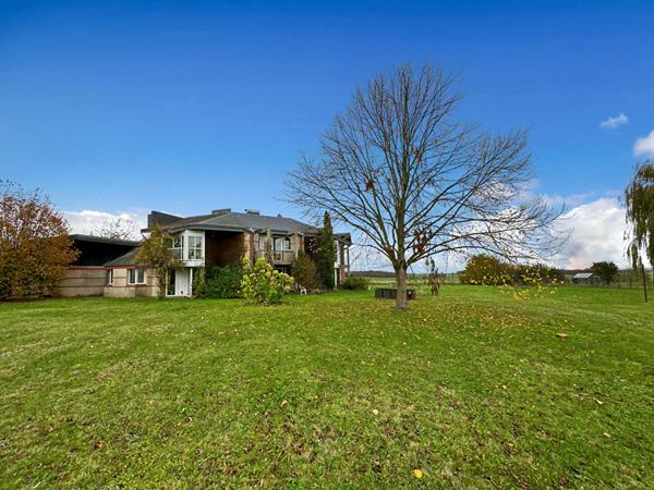 Maison d'architecte 6 chambres Jardin