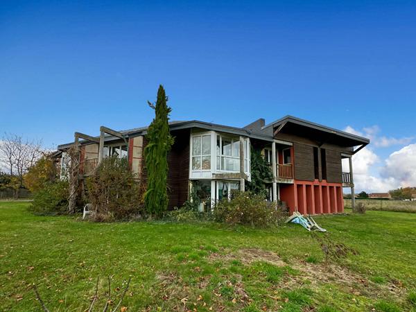 Maison d'architecte 6 chambres Jardin