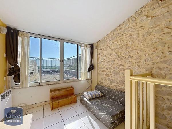 Appartement à louer 2 pièces 25.86m² Nîmes (30000)